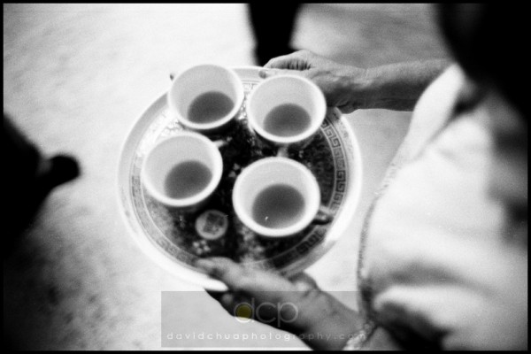 Chinese Tea Ceremony A meaningful way of introducing newly wed to their new family members