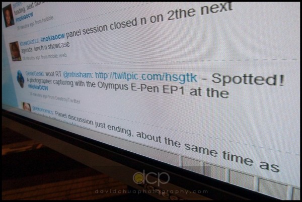 10 A Large 60-in LCD Screen connected to a laptop on twitter
